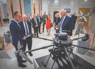 Киев ставит на поток сборку дронов за рубежом