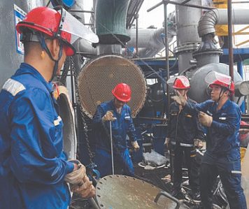 Ормуз добавил химический кризис к энергетическому