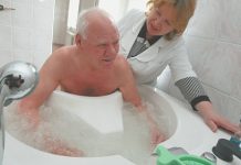 Пенсионеров предлагают лечить пустышками