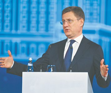 Правительство возвращается к практике ручного управления топливным рынком