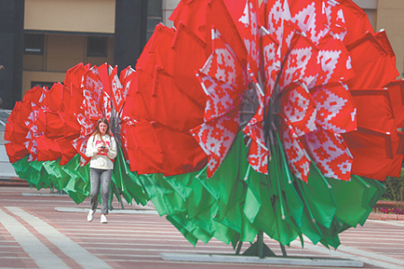 Россияне высоко оценили стабильность Белоруссии, Казахстана и Узбекистана