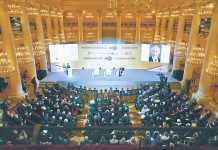 «Справедливая Россия» создает свой Совинтерн