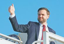 Трамп начинает блокаду Ормузского пролива