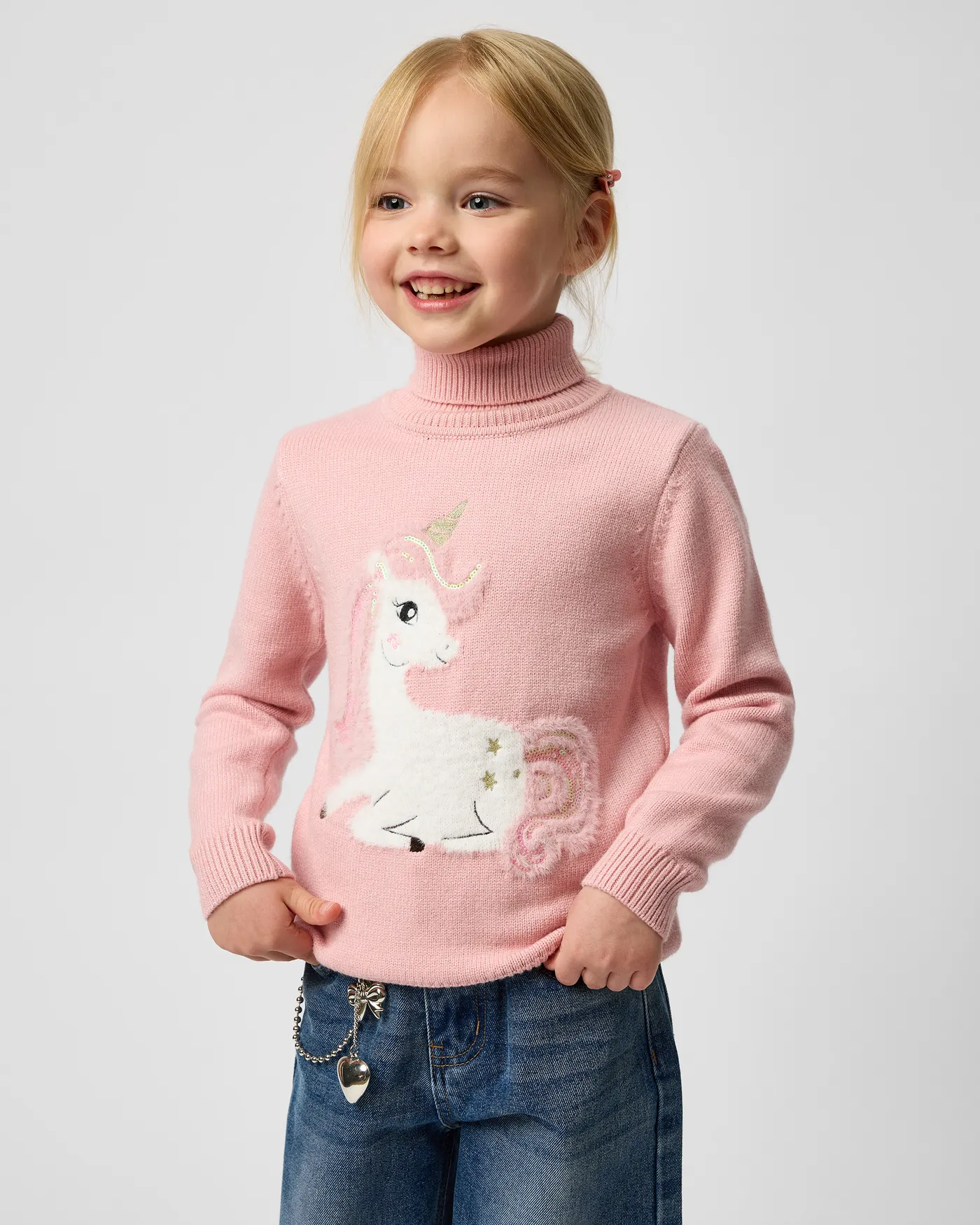 Одежда для девочек: как выбрать качественную и удобную детскую одежду