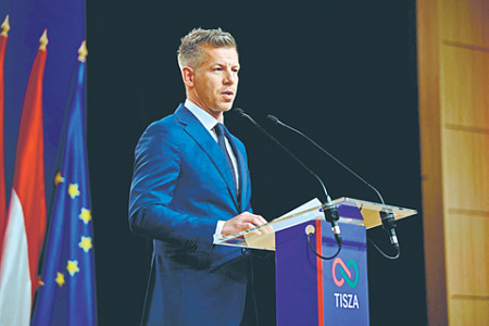 Венгры не бросились голосовать за того, на кого указал Трамп