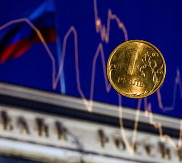 Высокая ключевая ставка не оберегает малообеспеченных россиян