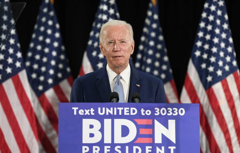 Байден получил нужное число голосов делегатов для выдвижения кандидатом в президенты США

