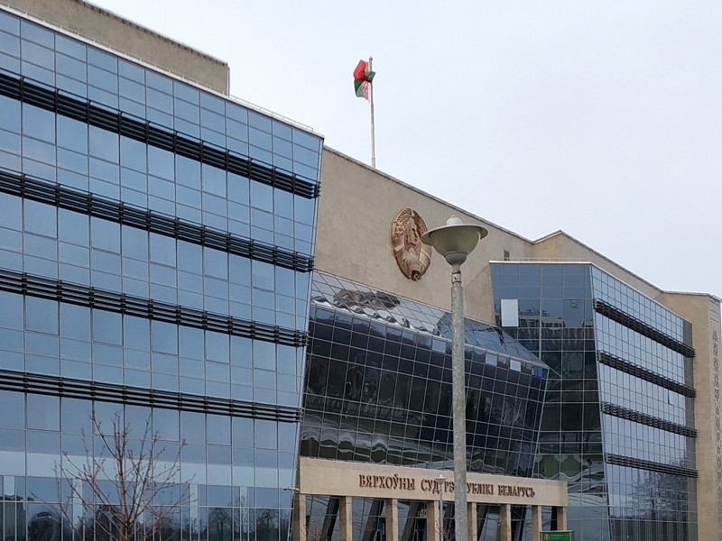 Бывший начальник охраны Лукашенко получил 12 лет тюрьмы за взятки