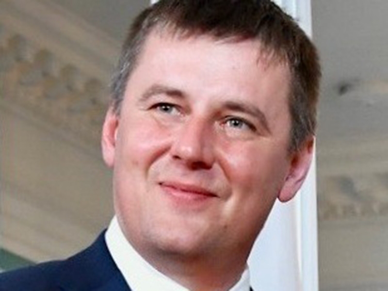 Чехия усилит меры безопасности для своих дипломатов в России из-за акций протеста против сноса памятника маршалу Коневу