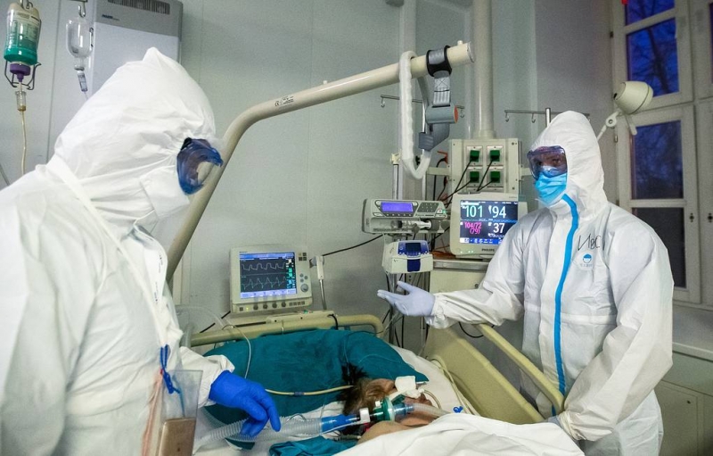 Число заразившихся коронавирусом в России за сутки возросло на 11 231

