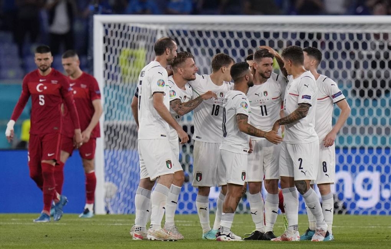 Дыхание жизни.

Евро-2020 стартовал с крупной победы сборной Италии