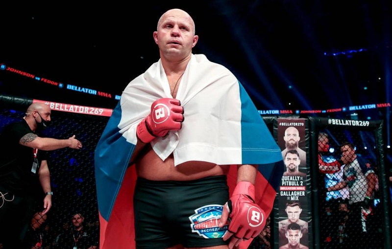 Федор Емельяненко нокаутировал Тимоти Джонсона на первом турнире Bellator в России

