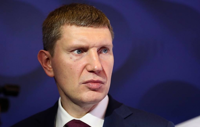 Глава МЭР проверил, как выдаются беспроцентные кредиты предпринимателям

