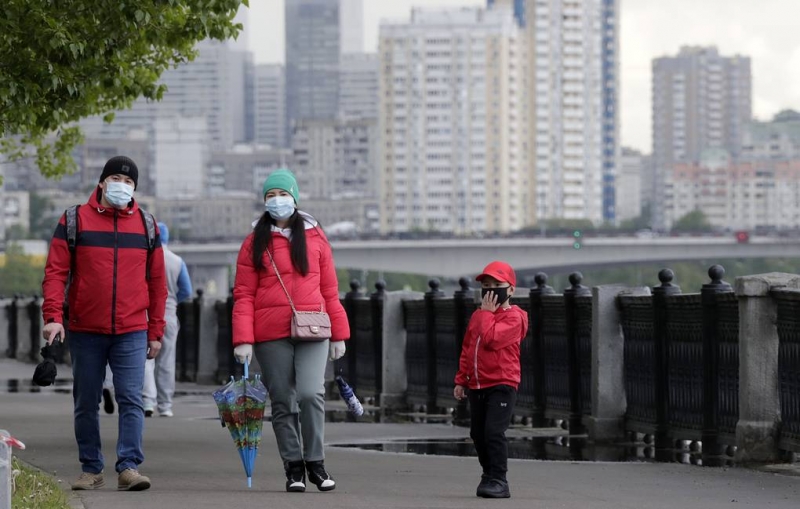 Главный эпидемиолог Минздрава назвал условие неуязвимости общества к коронавирусу