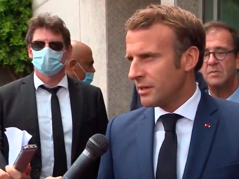 Макрон первым из иностранных лидеров прилетел в разрушенный взрывом Бейрут