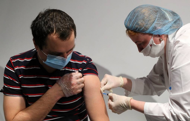 Москва переходит к массовой вакцинации от коронавируса