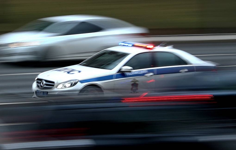 Неизвестный ранил девушку из пистолета на юго-западе Москвы и скрылся