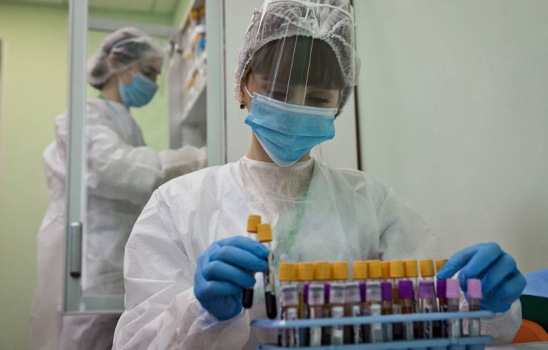 NYT: новые мутации коронавируса могут лучше передаваться по воздуху