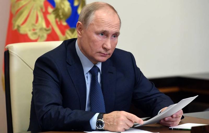 Путин предложил снять возрастные ограничения для назначаемых президентом госслужащих