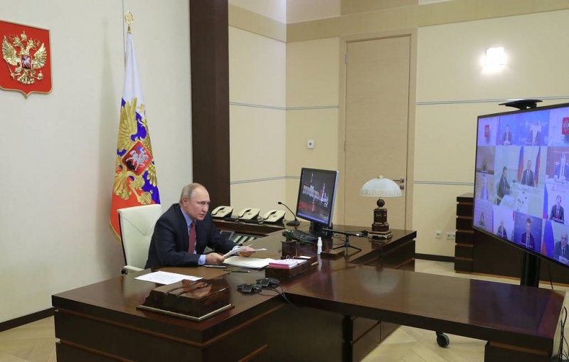 Путин заявил о необходимости обсудить меры для выравнивания цен на жилье