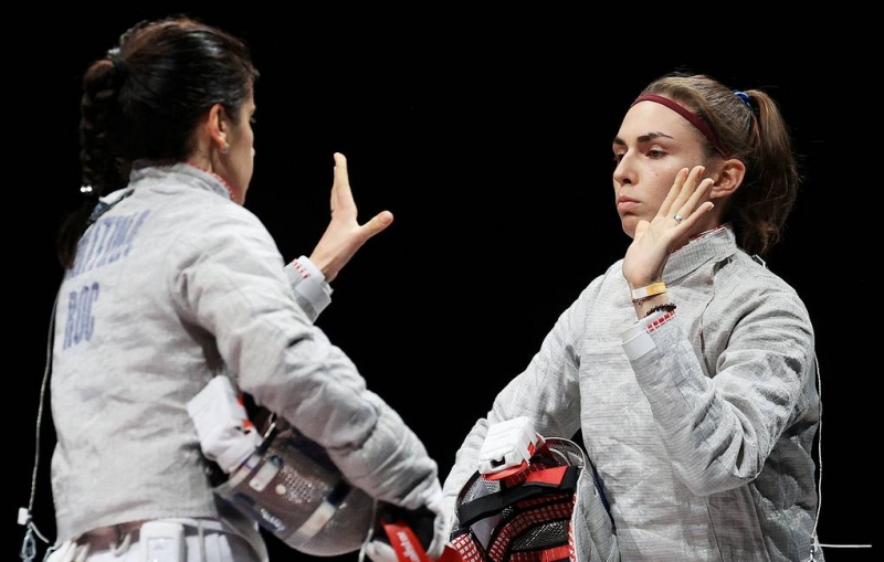 Российские саблистки завоевали золото в командных соревнованиях на второй Олимпиаде подряд