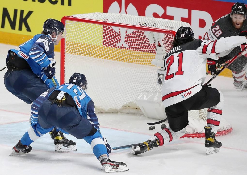 Сборная Канады победила команду Финляндии и в 27-й раз стала чемпионом мира по хоккею