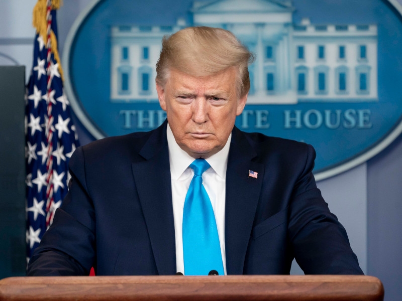 Трамп вслед за Путиным пообещал американцам победить "коронавирусную заразу" в самое ближайшее время