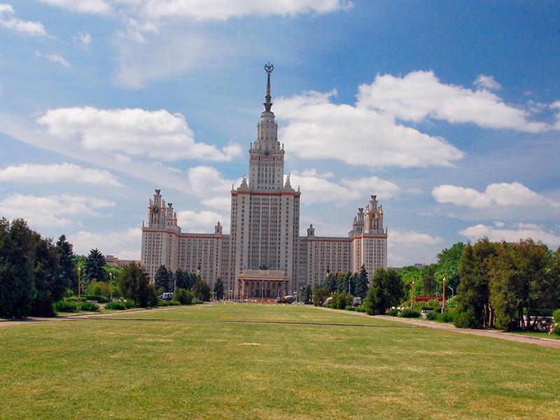 Украина ввела санкции против 377 человек и 235 российских организаций, в их числе МГУ, Эрмитаж, ГМИИ имени Пушкина, Русское географическое общество...