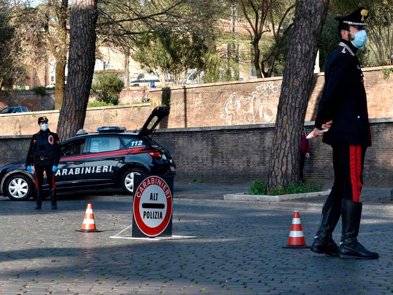 В ряде европейских стран начали снимать ограничения, введенные из-за коронавируса