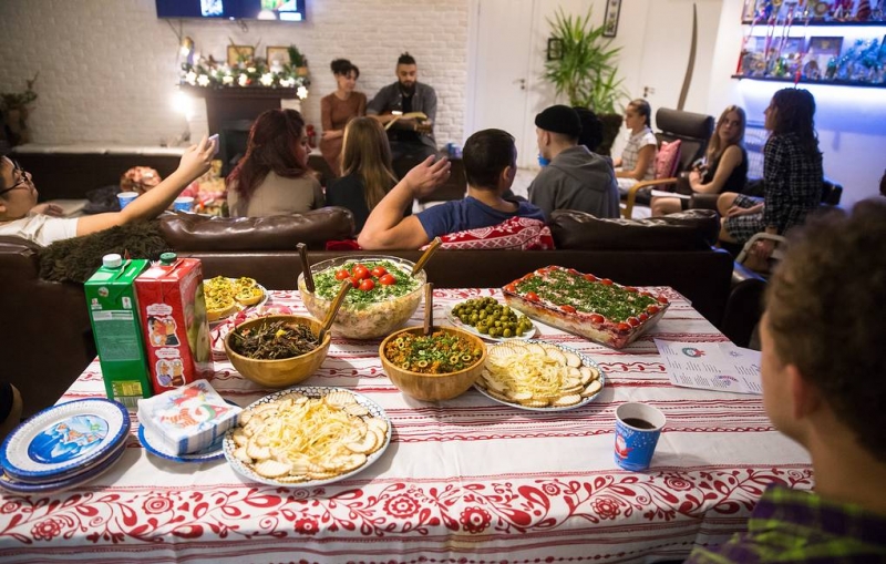 В России средняя стоимость новогоднего стола выросла на 4,6%