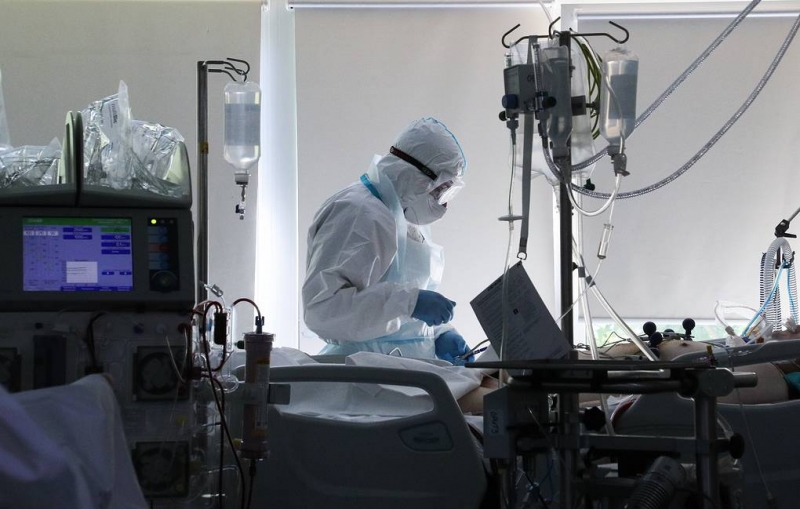 В России выявили 17 906 случаев заражения коронавирусом за сутки. Это максимум с 31 января