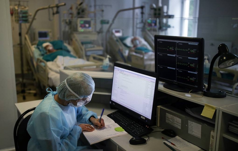 В России выявили 25 219 случаев заражения коронавирусом за сутки. Это максимум с 16 июля

