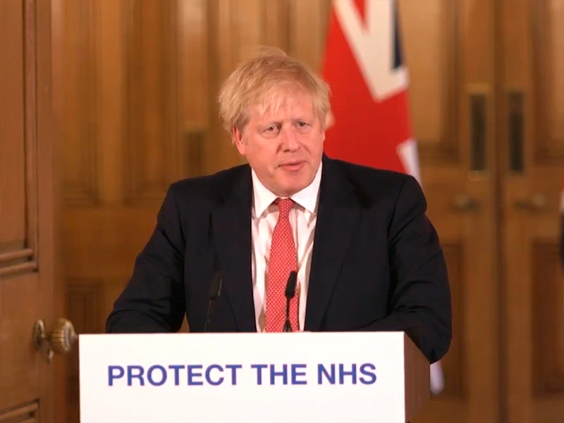 В Великобритании распорядились немедленно закрыть все рестораны, пабы, спортзалы и кинотеатры