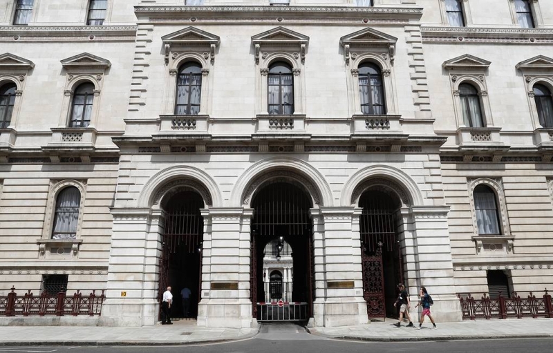 Великобритания ввела персональные санкции против россиян по делу Магнитского