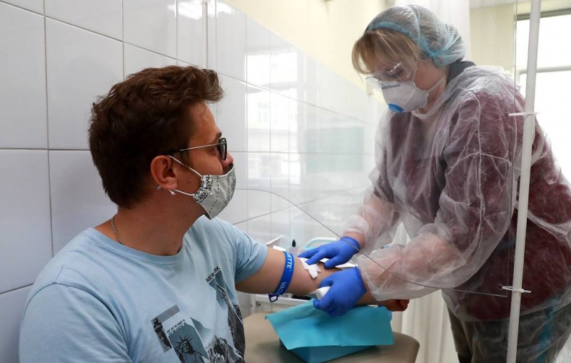 Власти Москвы опровергли сообщения о планах изолировать людей с иммунитетом к коронавирусу

