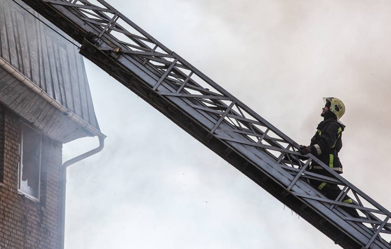 Взрыв произошел в жилом доме на юге Москвы

